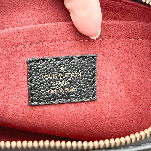 Louis Vuitton Empreinte Monogram Giant Multi Pochette Crossbody Bag - Picture 10 of 15